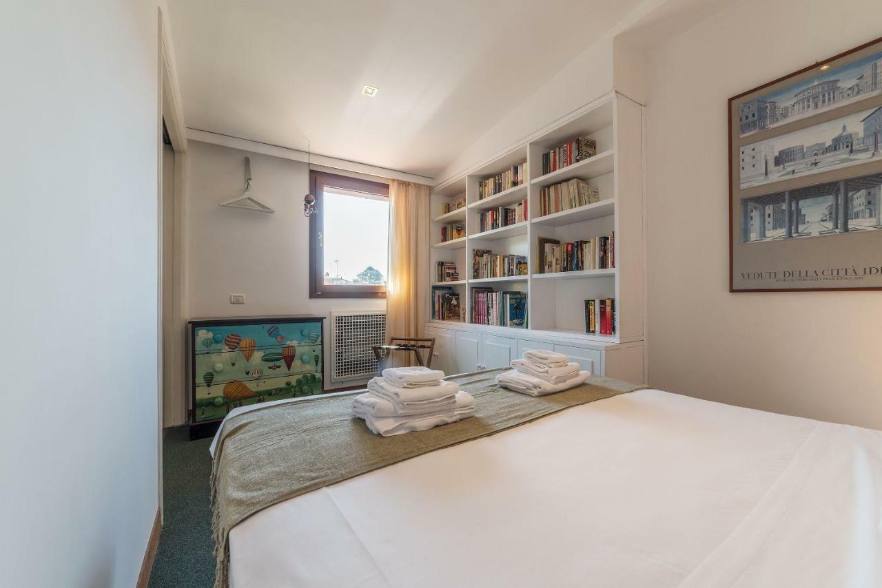 شقة The Spanish Steps Grand Penthouse روما المظهر الخارجي الصورة